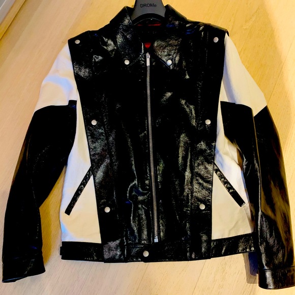 I have too many jackets - Picture 1 of 7